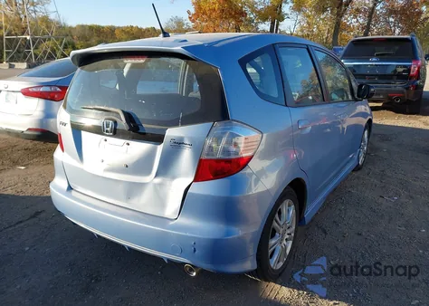 2009 Honda Fit Sport из США, поврежденный, VIN JHMGE88419S026564